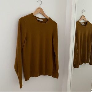 Everlane Essential Cashmere Sweater